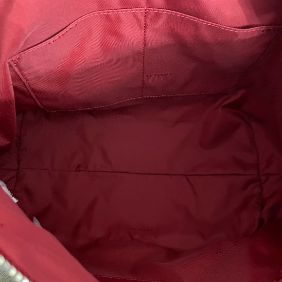 NWOT Coach Red Double Straps Nylon Tote Purse with Zipper. Duster included. - Picture 8 of 10